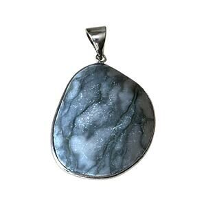 Grey Stone Pendant, Vintage Pendant Necklace, Silvertone Grey Gemstone Pendant